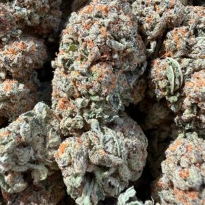 Silver Kush-70-Sativa 30-Indica